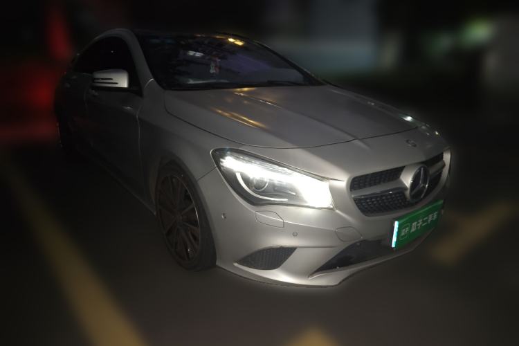 Used Mercedes-Benz CLA 2016 CLA 200 Sport Edition Front Right 45 Deg