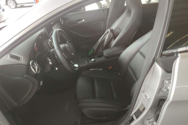 Used Mercedes-Benz CLA 2016 Facelifted CLA 200 Stylish Edition Left Front Seat