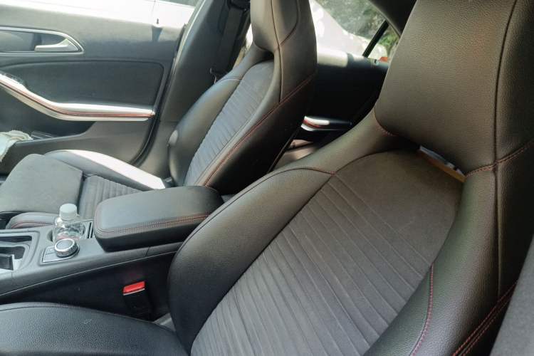 Used Mercedes-Benz CLA 2016 CLA 220 4MATIC Left Front Seat