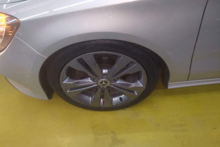 Used Mercedes-Benz CLA 2016 CLA 200 Sport Edition Left Front Wheel Hub