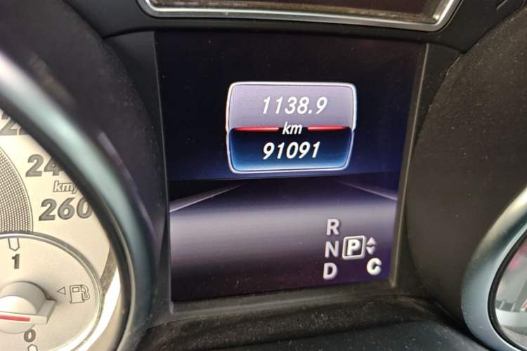 Used Mercedes-Benz CLA 2016 CLA 220 4MATIC Odometer Close Up