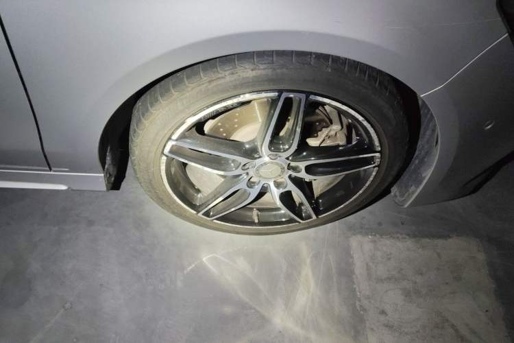 Used Mercedes-Benz CLA 2016 Year Restyled CLA 220 4MATIC Right Front Wheel Hub