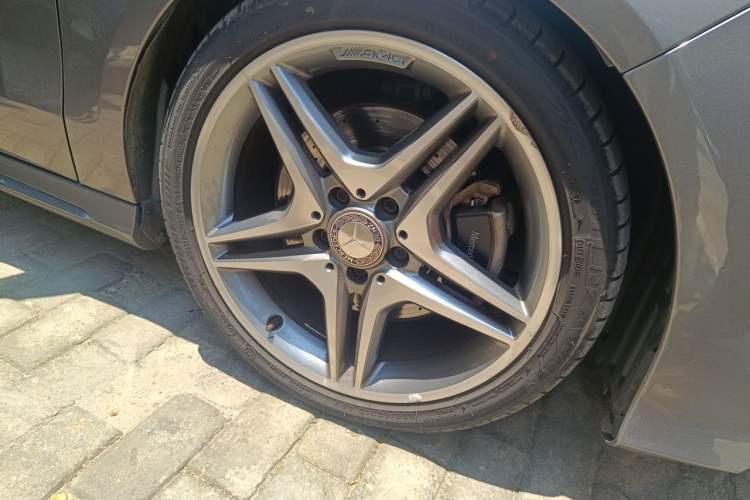 Used Mercedes-Benz CLA 2016 CLA 220 4MATIC Right Front Wheel Hub