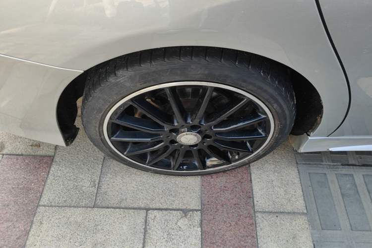 Used Mercedes-Benz CLA 2016 Year Restyled CLA 220 4MATIC Right Rear Wheel Hub