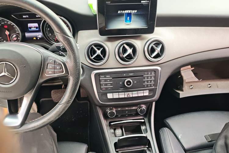 Used Mercedes-Benz CLA 2016 Facelifted CLA 200 Stylish Edition Audio And AC Panel