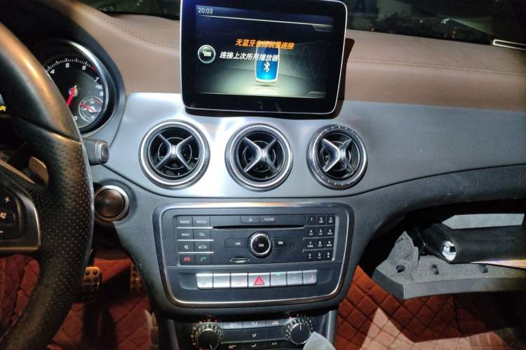 Used Mercedes-Benz CLA 2016 Facelifted CLA 260 4MATIC Audio And AC Panel