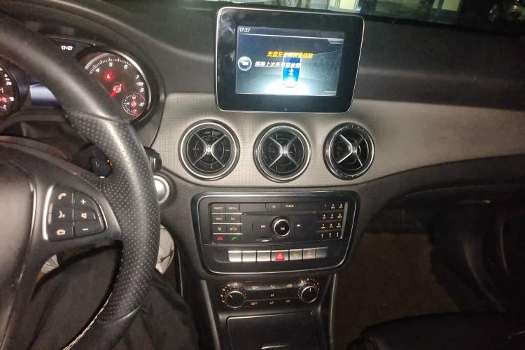 Used Mercedes-Benz CLA 2016 Facelifted CLA 200 Stylish Edition Audio And AC Panel