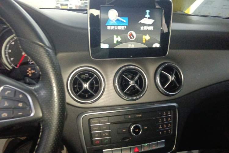 Used Mercedes-Benz CLA 2016 Refreshed CLA 200 Sport Edition Audio And AC Panel