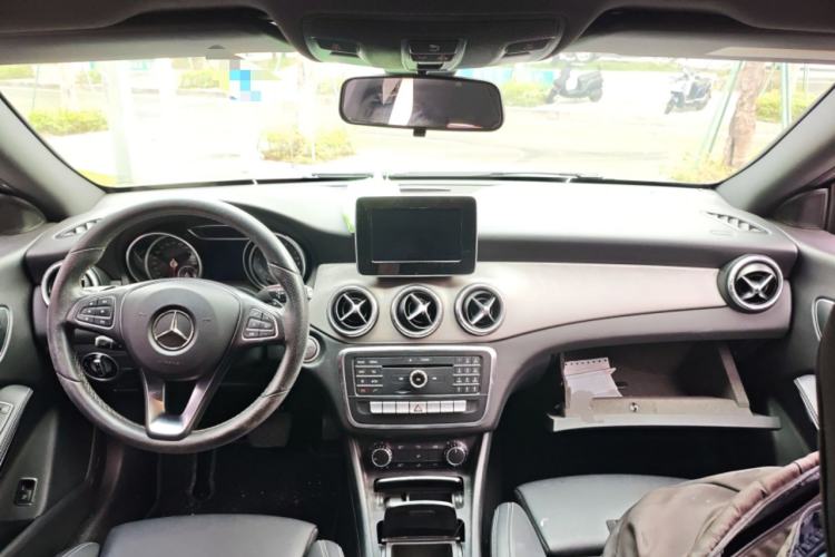 Used Mercedes-Benz CLA 2016 Facelifted CLA 200 Stylish Edition Center Console