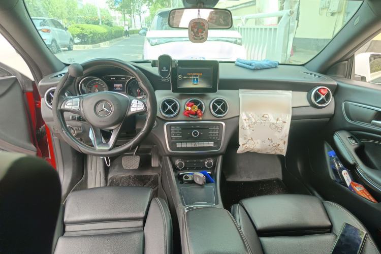 Used Mercedes-Benz CLA 2016 Refreshed CLA 200 Sport Edition Center Console