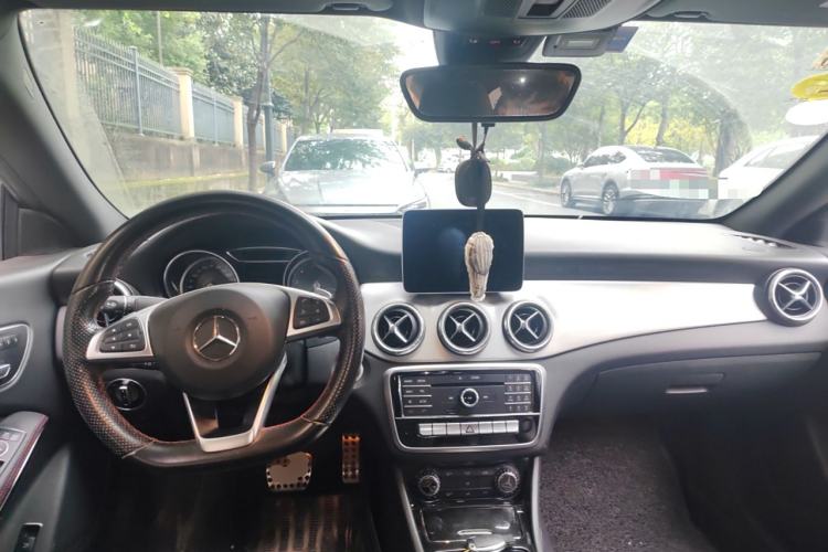 Used Mercedes-Benz CLA 2016 Year Restyled CLA 220 4MATIC Center Console