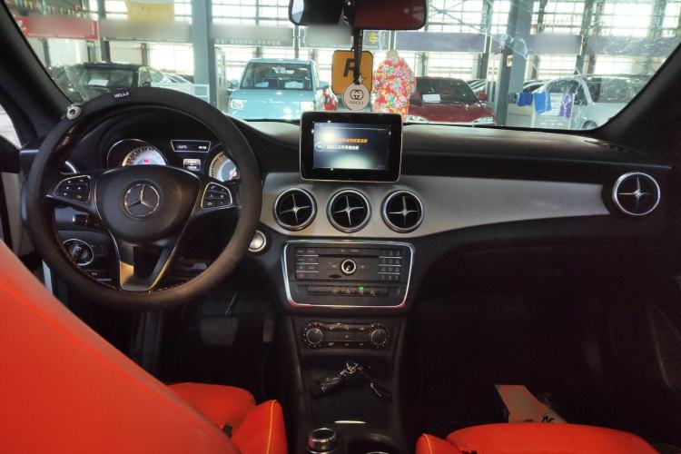 Used Mercedes-Benz CLA 2016 CLA 200 Sport Edition Center Console