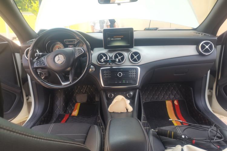 Used Mercedes-Benz CLA 2016 CLA 200 Sport Edition Center Console