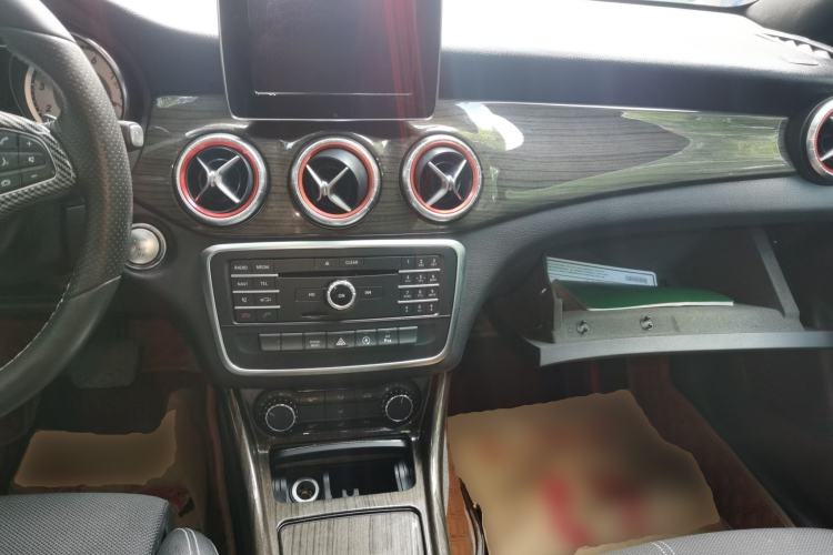 Used Mercedes-Benz CLA 2016 CLA 200 Sport Edition Center Console