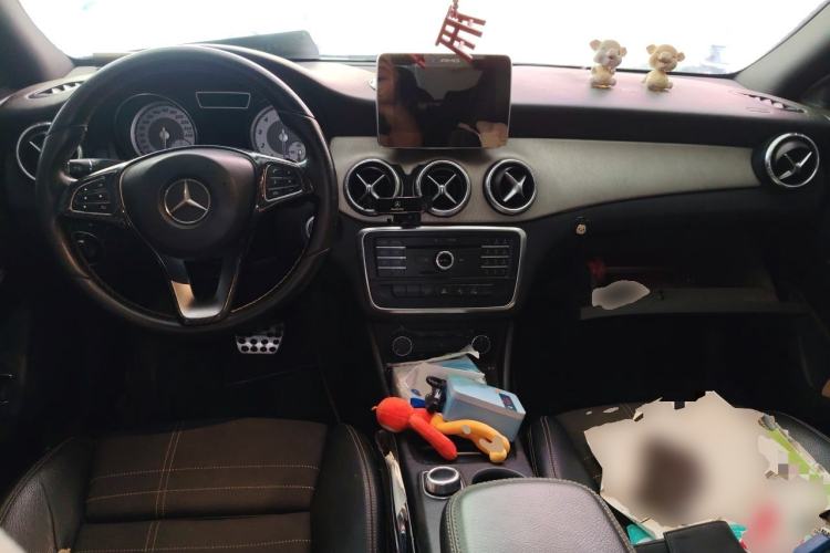 Used Mercedes-Benz CLA 2016 CLA 200 Sport Edition Center Console