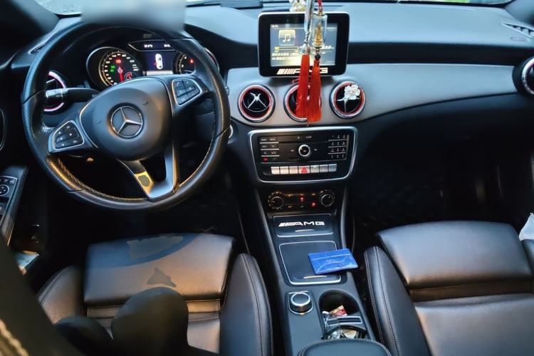 Used Mercedes-Benz CLA 2016 Facelifted CLA 200 Stylish Edition Center Console