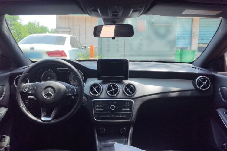 Used Mercedes-Benz CLA 2016 CLA 200 Sport Edition Center Console