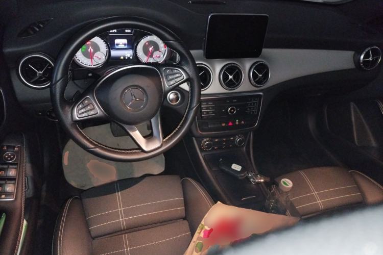 Used Mercedes-Benz CLA 2016 CLA 200 Sport Edition Center Console