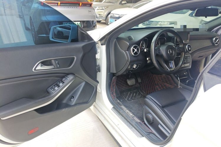Used Mercedes-Benz CLA 2016 Refreshed CLA 200 Sport Edition Driver Seat