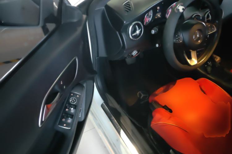 Used Mercedes-Benz CLA 2016 CLA 200 Sport Edition Driver Seat