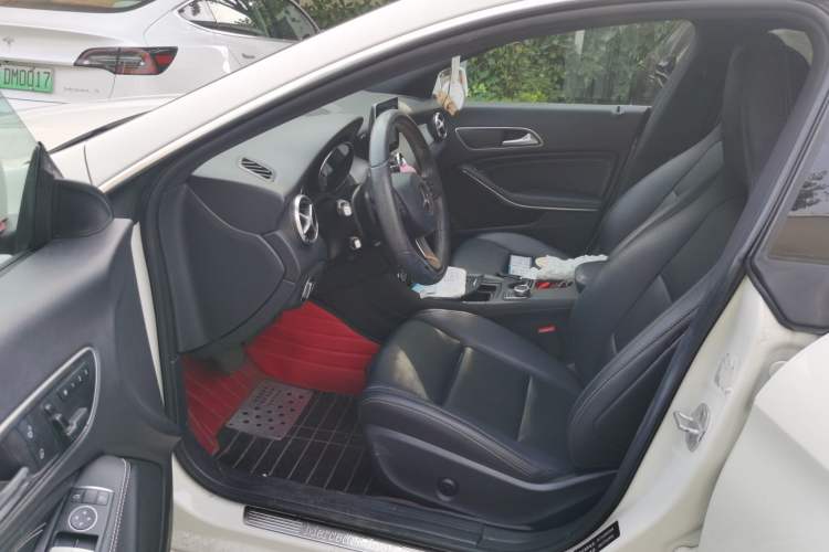 Used Mercedes-Benz CLA 2016 CLA 200 Style Edition Driver Seat