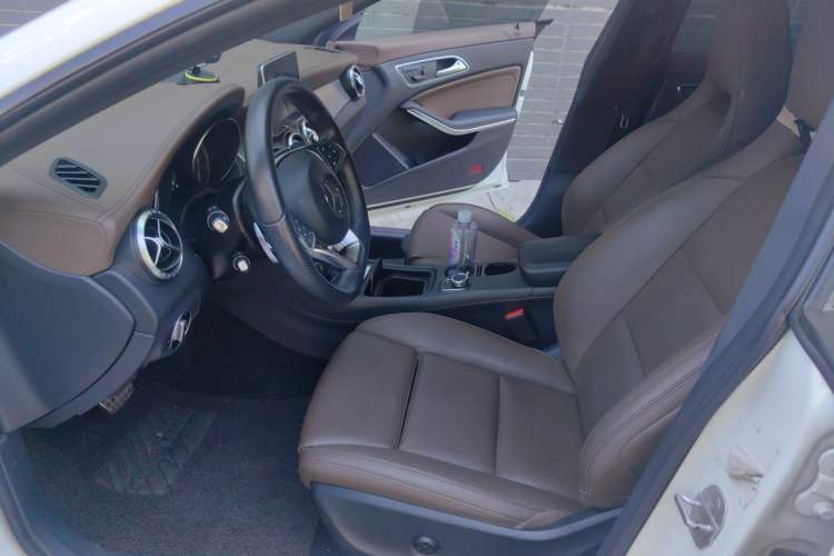 Used Mercedes-Benz CLA 2016 CLA 260 4MATIC Driver Seat