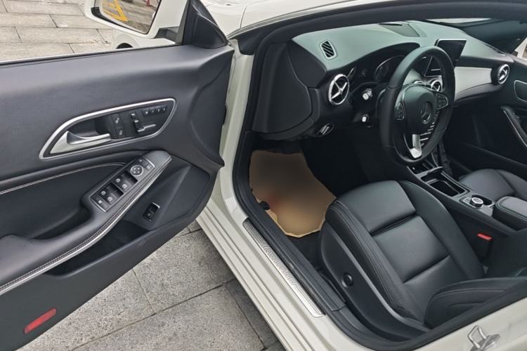 Used Mercedes-Benz CLA 2016 CLA 200 Style Edition Driver Seat