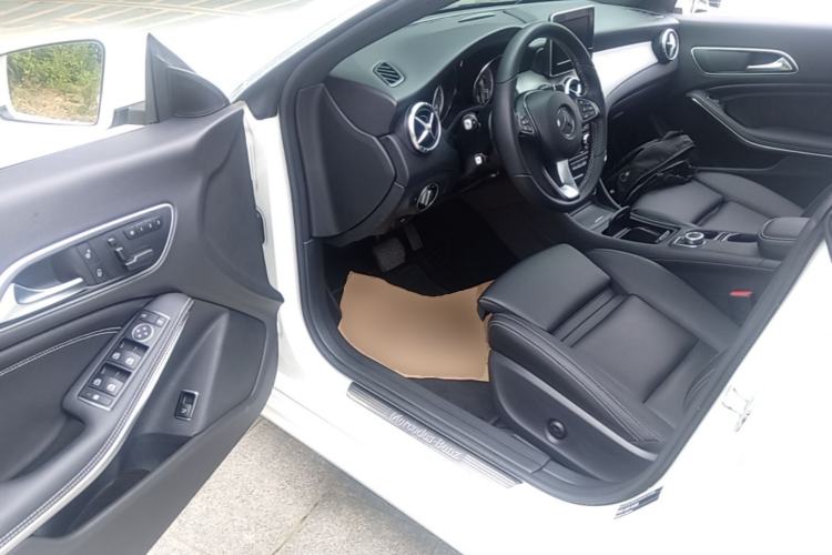 Used Mercedes-Benz CLA 2016 CLA 200 Style Edition Driver Seat