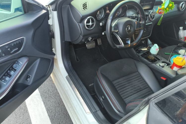 Used Mercedes-Benz CLA 2016 CLA 220 4MATIC Driver Seat