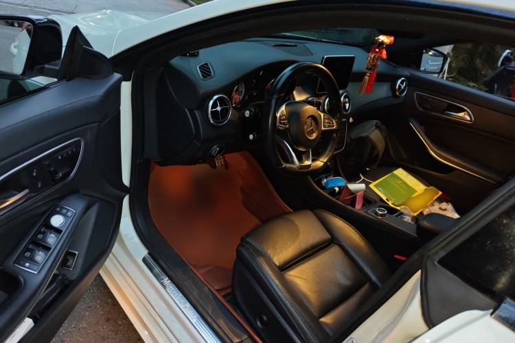 Used Mercedes-Benz CLA 2016 CLA 260 4MATIC Driver Seat
