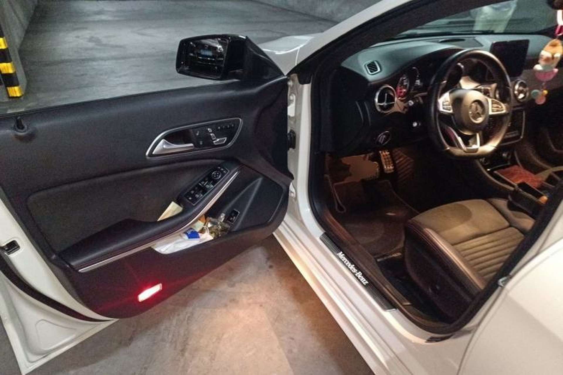 Used Mercedes-Benz CLA 2016 Year Restyled CLA 220 4MATIC Driver Seat