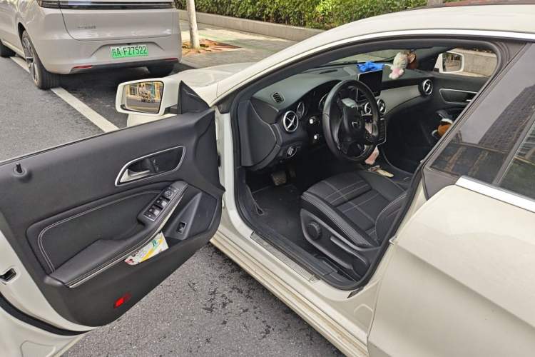 Used Mercedes-Benz CLA 2016 CLA 200 Sport Edition Driver Seat