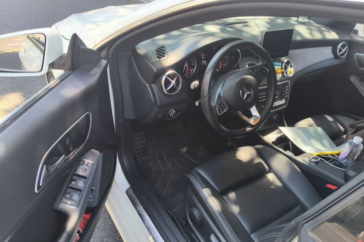 Used Mercedes-Benz CLA 2016 CLA 200 Sport Edition Driver Seat