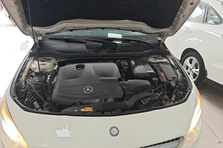 Used Mercedes-Benz CLA 2016 CLA 220 4MATIC Engine Bay