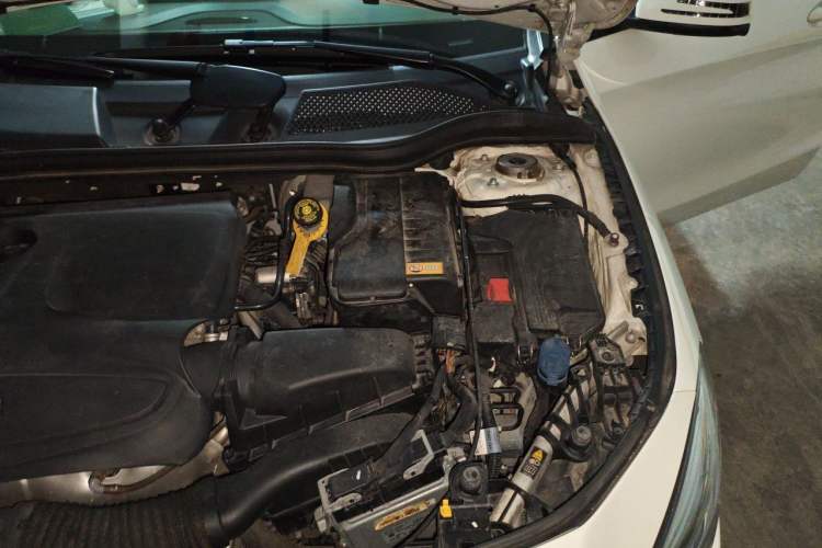 Used Mercedes-Benz CLA 2016 CLA 220 4MATIC Engine Bay Left