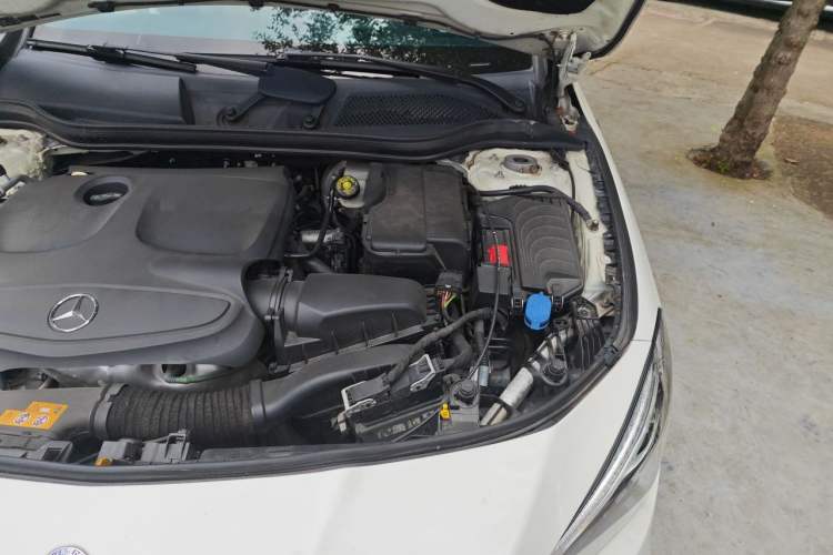 Used Mercedes-Benz CLA 2016 CLA 200 Style Edition Engine Bay Left