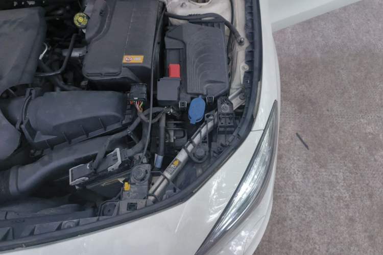 Used Mercedes-Benz CLA 2016 CLA 260 4MATIC Engine Bay Left