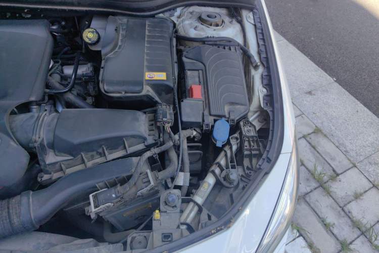 Used Mercedes-Benz CLA 2016 CLA 260 4MATIC Engine Bay Left