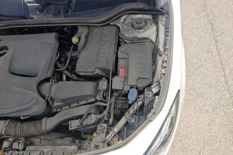 Used Mercedes-Benz CLA 2016 CLA 220 4MATIC Engine Bay Left