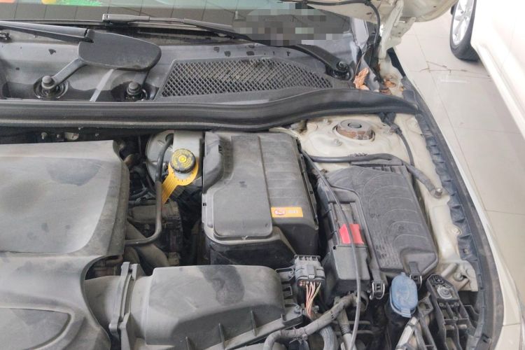 Used Mercedes-Benz CLA 2016 CLA 260 4MATIC Engine Bay Left