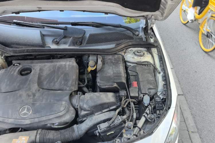 Used Mercedes-Benz CLA 2016 Refreshed CLA 200 Sport Edition Engine Bay Left