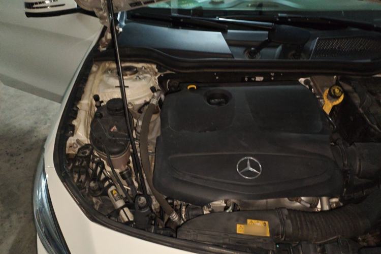 Used Mercedes-Benz CLA 2016 CLA 220 4MATIC Engine Bay Right