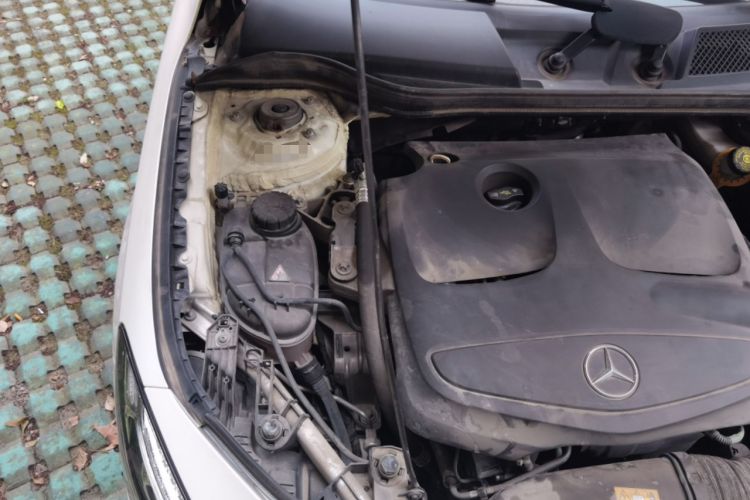 Used Mercedes-Benz CLA 2016 Facelifted CLA 200 Stylish Edition Engine Bay Right