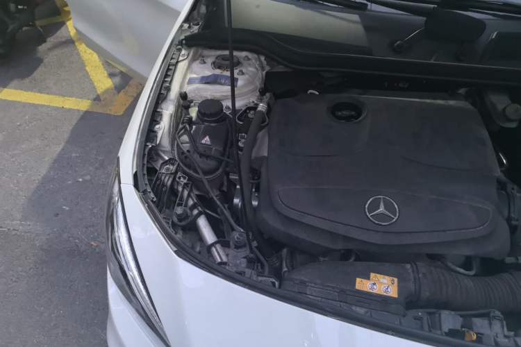 Used Mercedes-Benz CLA 2016 Facelifted CLA 200 Stylish Edition Engine Bay Right