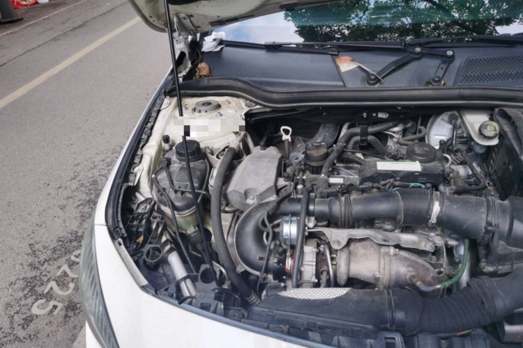 Used Mercedes-Benz CLA 2016 CLA 200 Sport Edition Engine Bay Right