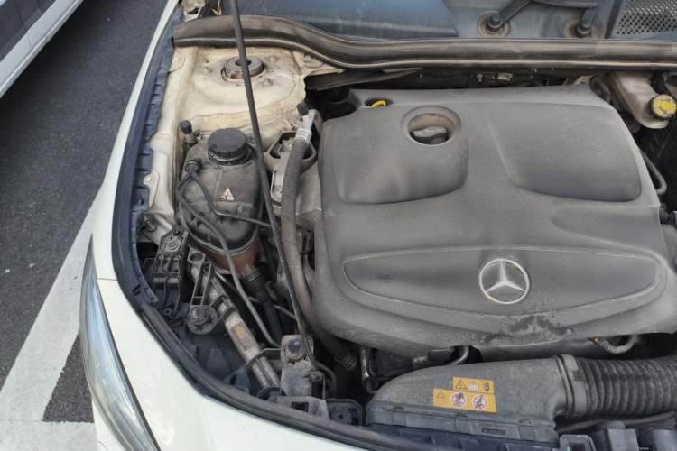 Used Mercedes-Benz CLA 2016 CLA 220 4MATIC Engine Bay Right