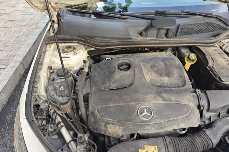 Used Mercedes-Benz CLA 2016 CLA 200 Sport Edition Engine Bay Right