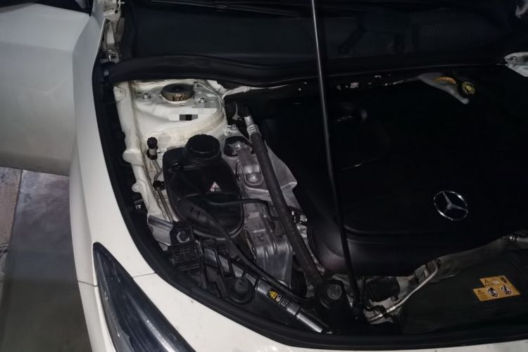 Used Mercedes-Benz CLA 2016 CLA 220 4MATIC Engine Bay Right