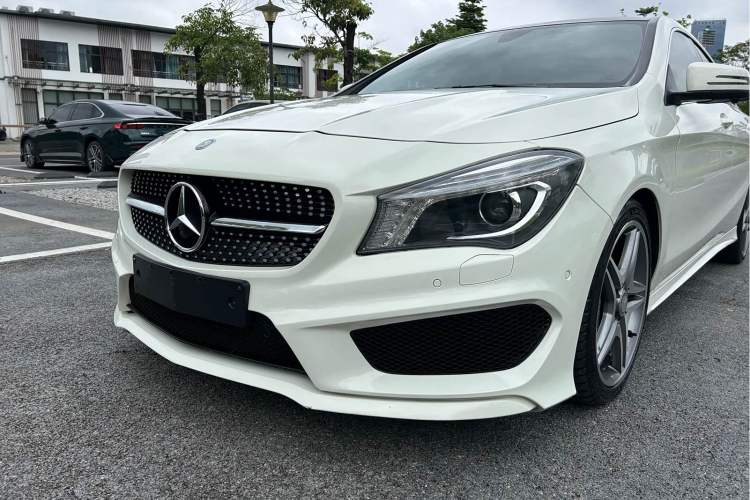 Used Mercedes-Benz CLA 2016 CLA 220 4MATIC Exterior 1