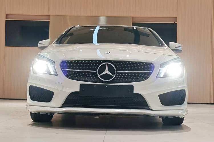 Used Mercedes-Benz CLA 2016 CLA 220 4MATIC Exterior 1